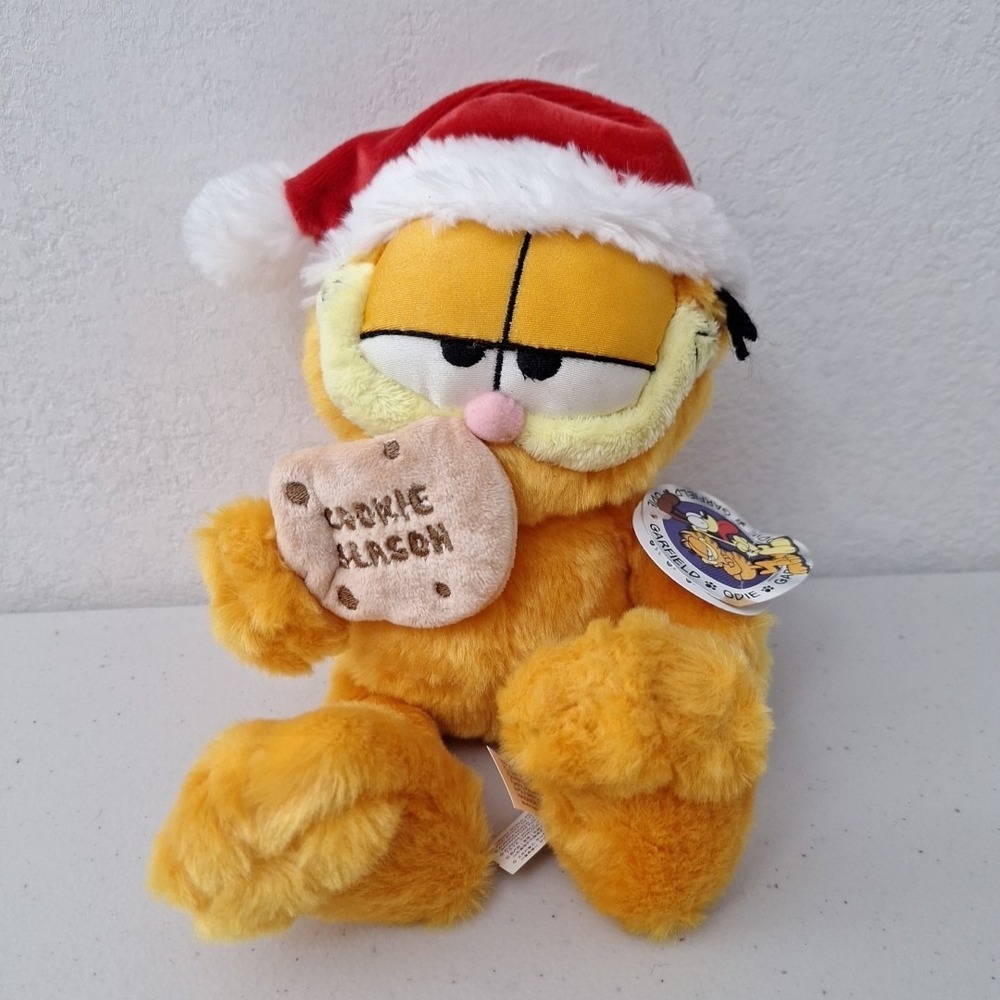 Vintage PAWS Garfield The Cat Christmas "COOKIE SEASON" Plush Stuffed 11" NWT